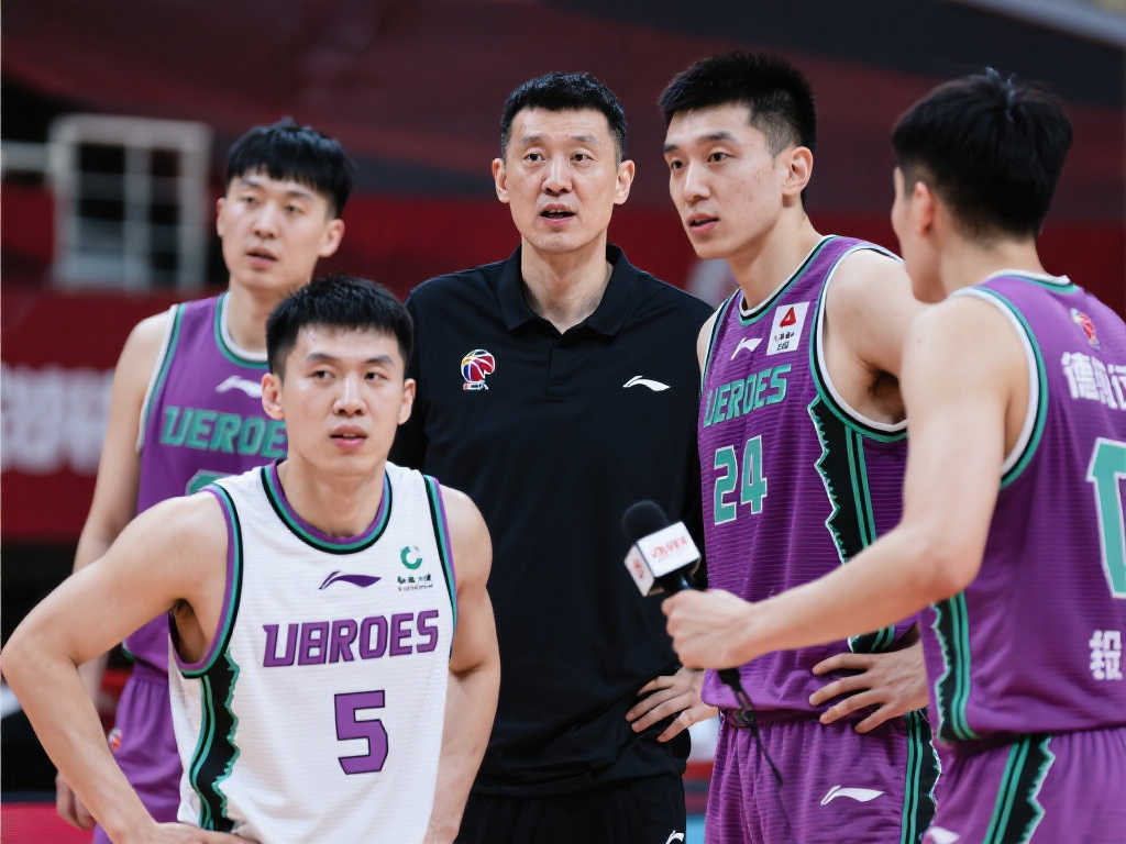 在英超联赛 在英超联赛